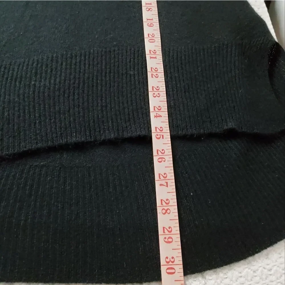 Theory Karenia Cashmere Knit Sweater Size MP